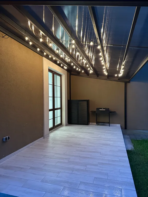 Уютный дом с дизайнерским ремонтом