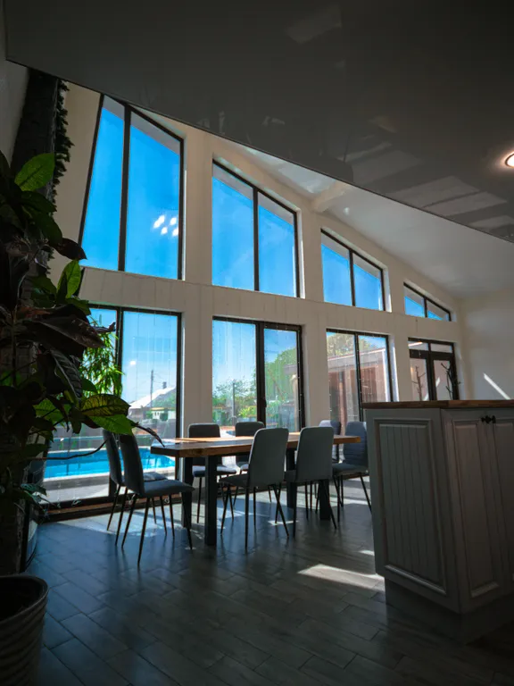 Апартаменты с горячим бассейном и видом на горы