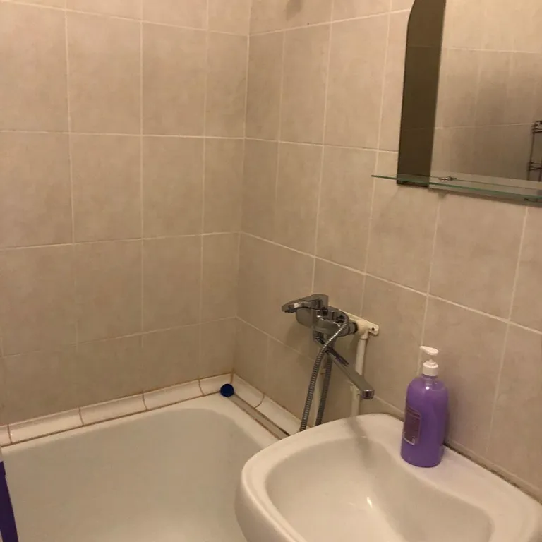 Сдается уютная двухкомнатная квартира в центре города