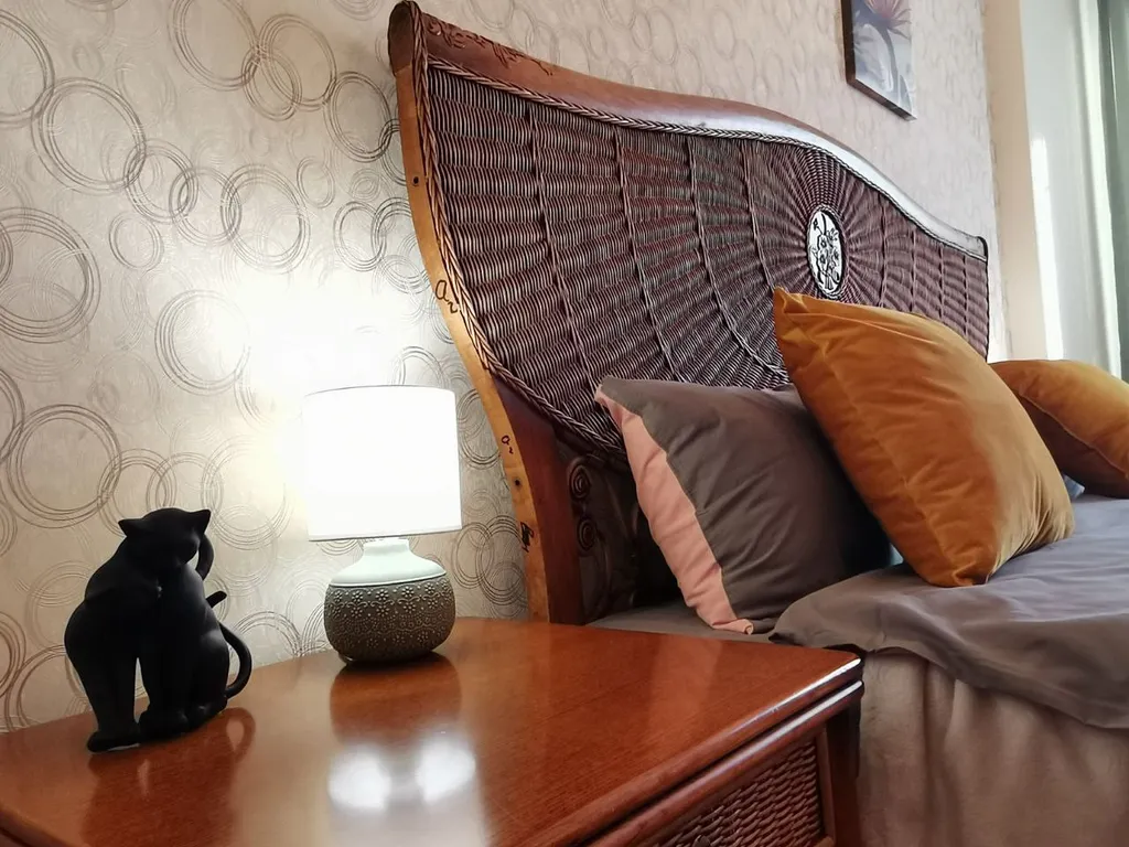 Большая двухкомнатная квартира с панорамным балконом