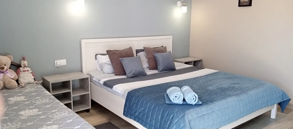 Квартира Комната — Новоотрадное