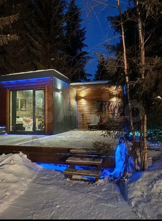 Коттедж Дом с панорамными окнами в лесу — Ломоносов