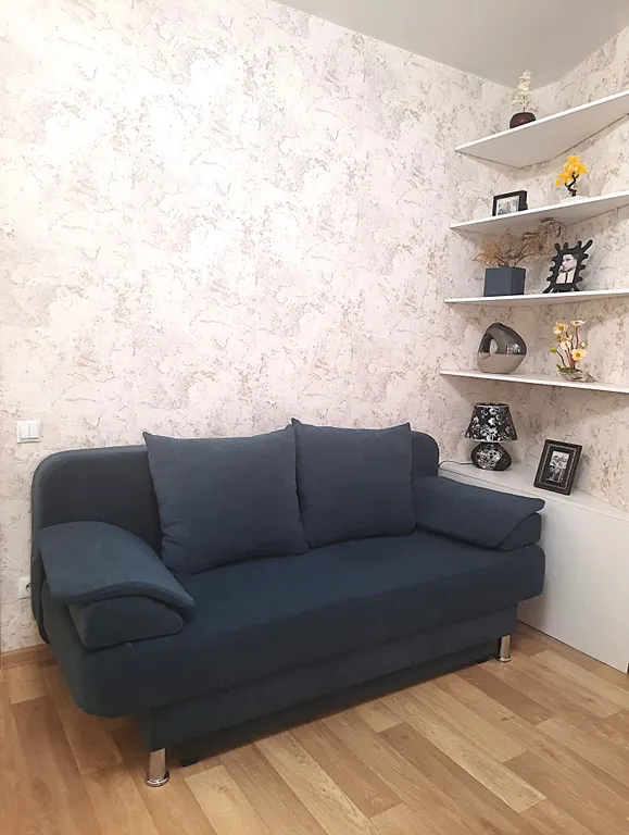 Квартира с панорамными окнами в новом ЖК у самолета