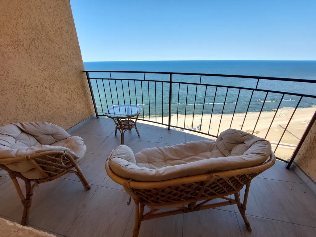 Квартира Апартаменты с видом на море — Махачкала