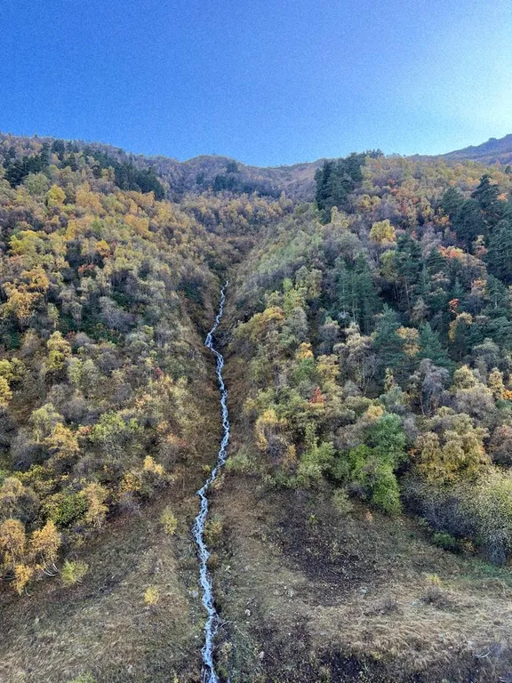 Уютный жилой дом в горах