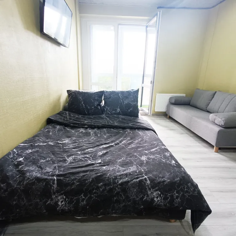 Новая студия в Минск-Мир с самозаселением возле метро