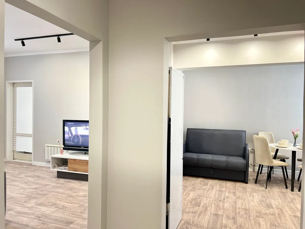 Квартира Квартира Возле планеты — Красноярск