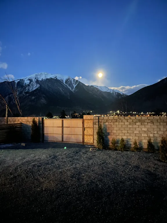 Домики с видом на горы