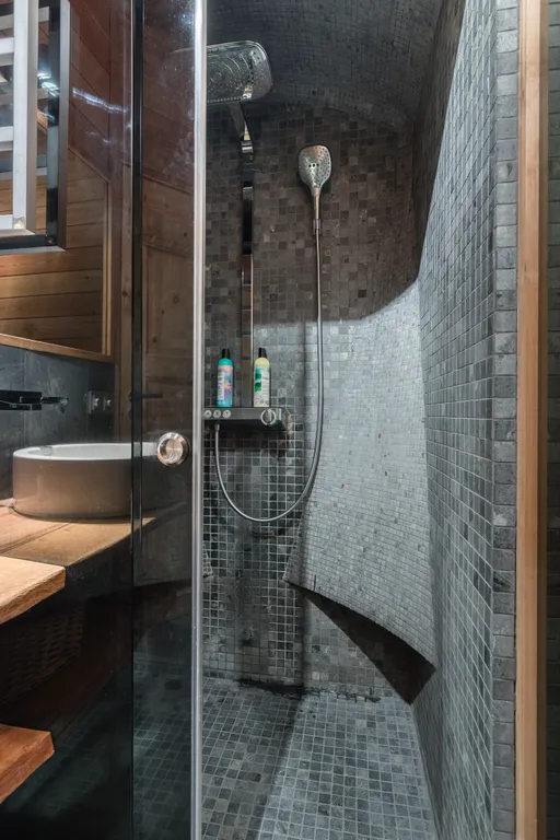 Уютный деревянный эко-дом