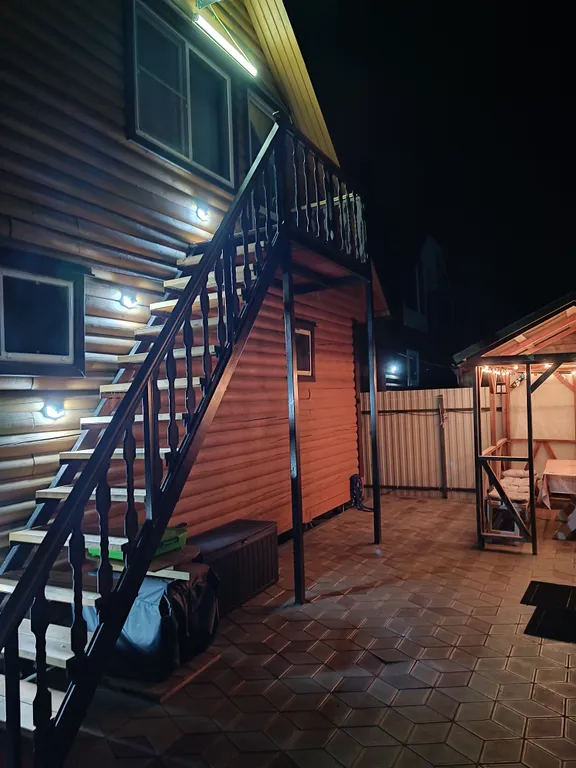 Дом у моря с теплым бассейном и сап бордами