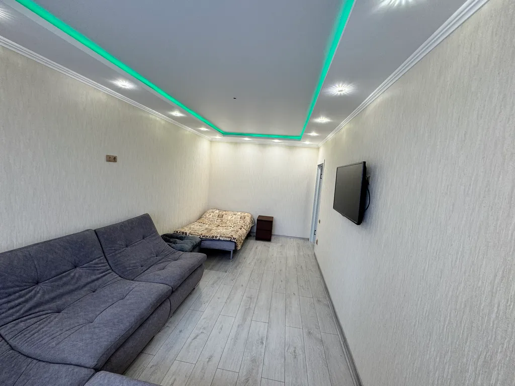 Омск Кировский у ТЦ Мега