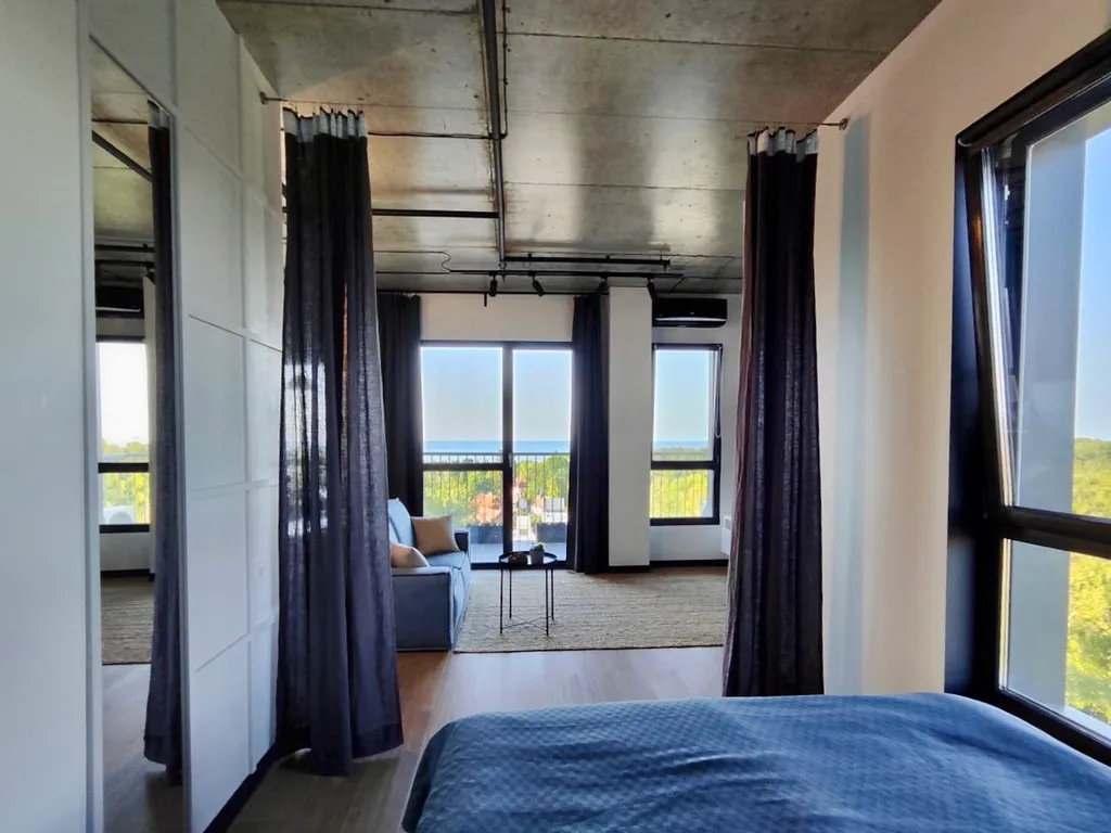 Квартира Стильные апартаменты с панорамным видом на море — Светлогорск