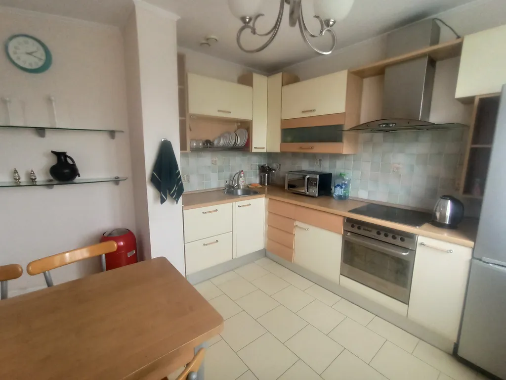 Квартира Трёхкомнатная просторная квартира для Вашего отдыха — Москва