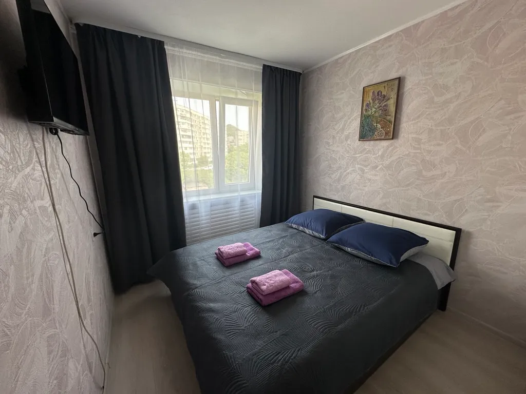 Уютная трёхкомнатная квартира с раздельными спальнями — аренда посуточно в Владивосток