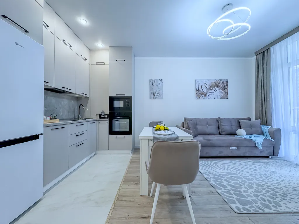 Квартира рядом с большим ТЦ и парком в центре