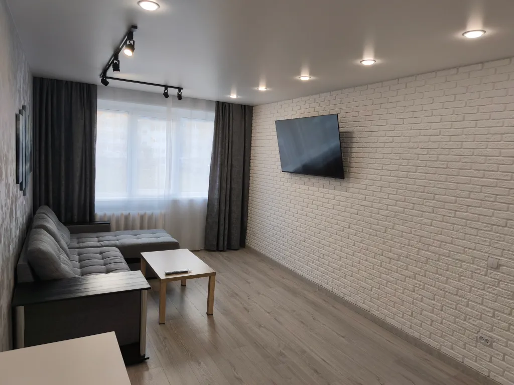 2-комнатная Квартира — аренда посуточно в Кировск