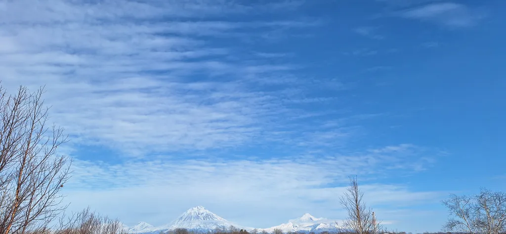Дома для отдыха "Ипиней" С видами на домашние вулканы, город и Бухту
