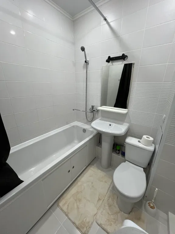 Уютная квартира возле СКК Оренбуржье