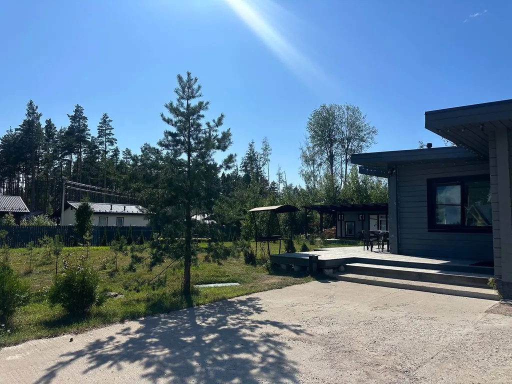 Уютный новый коттедж на берегу Финского залива
С баней на дровах