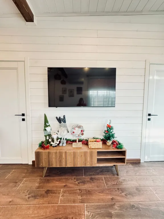 Коттедж Уютный дом для большой семьи — Семеновское