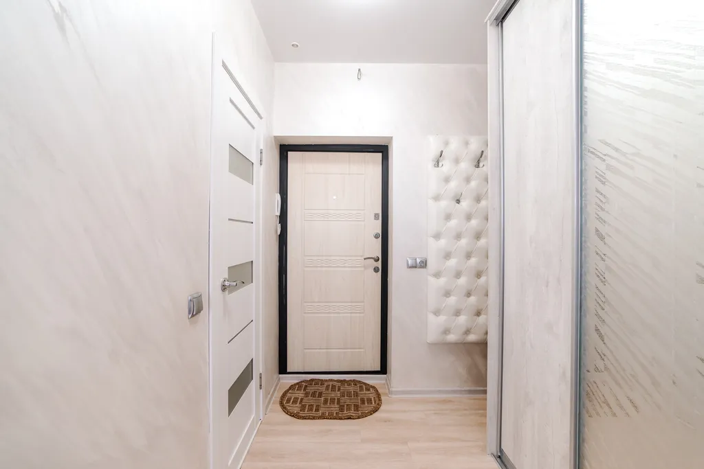 Чистая уютная студия в центре. Заселение до 23-00 ч