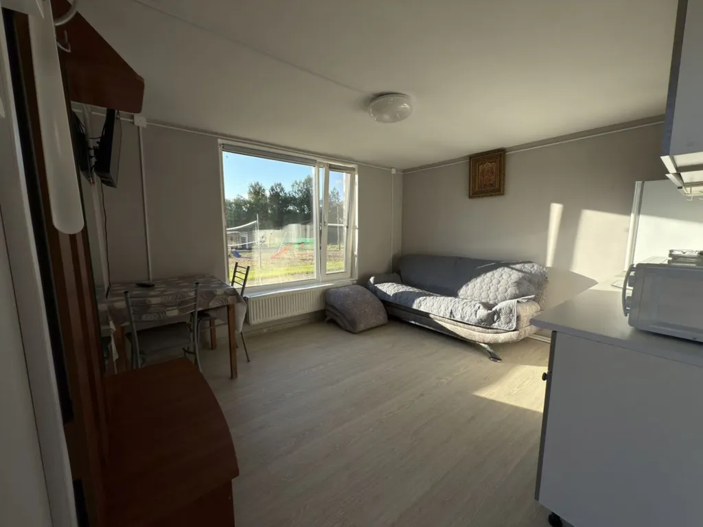 Глэмпинг у peки Bолoста