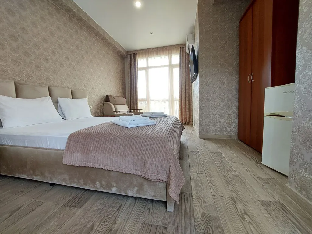 Квартира Апартаменты с балконом на 1 береговой — Адлер