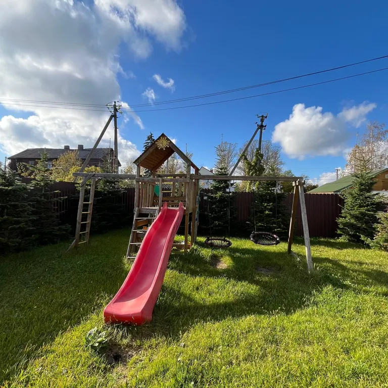 Коттедж Домики у озера Красно село — Красное Село