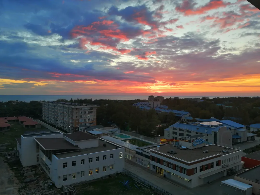 Светлая квартира с видом на море