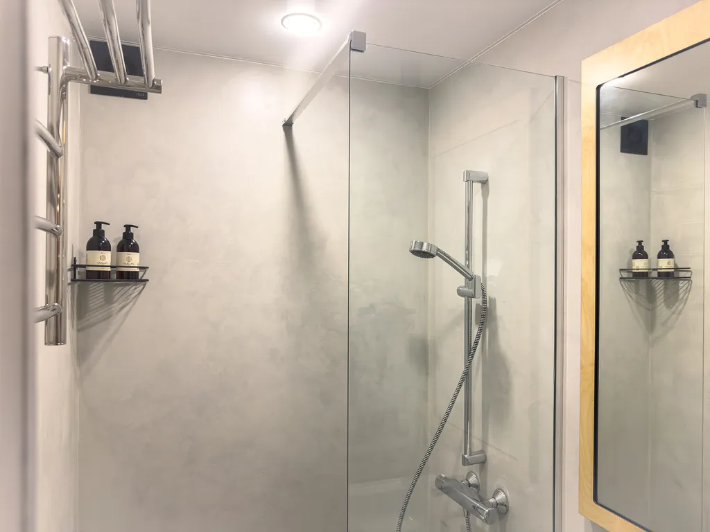 Апартаменты комфорт у набережной