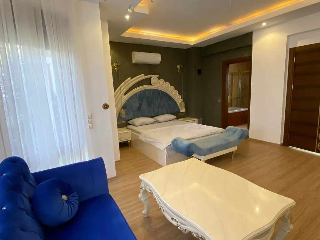 Роскошная вилла в Кемерес частным бассейном