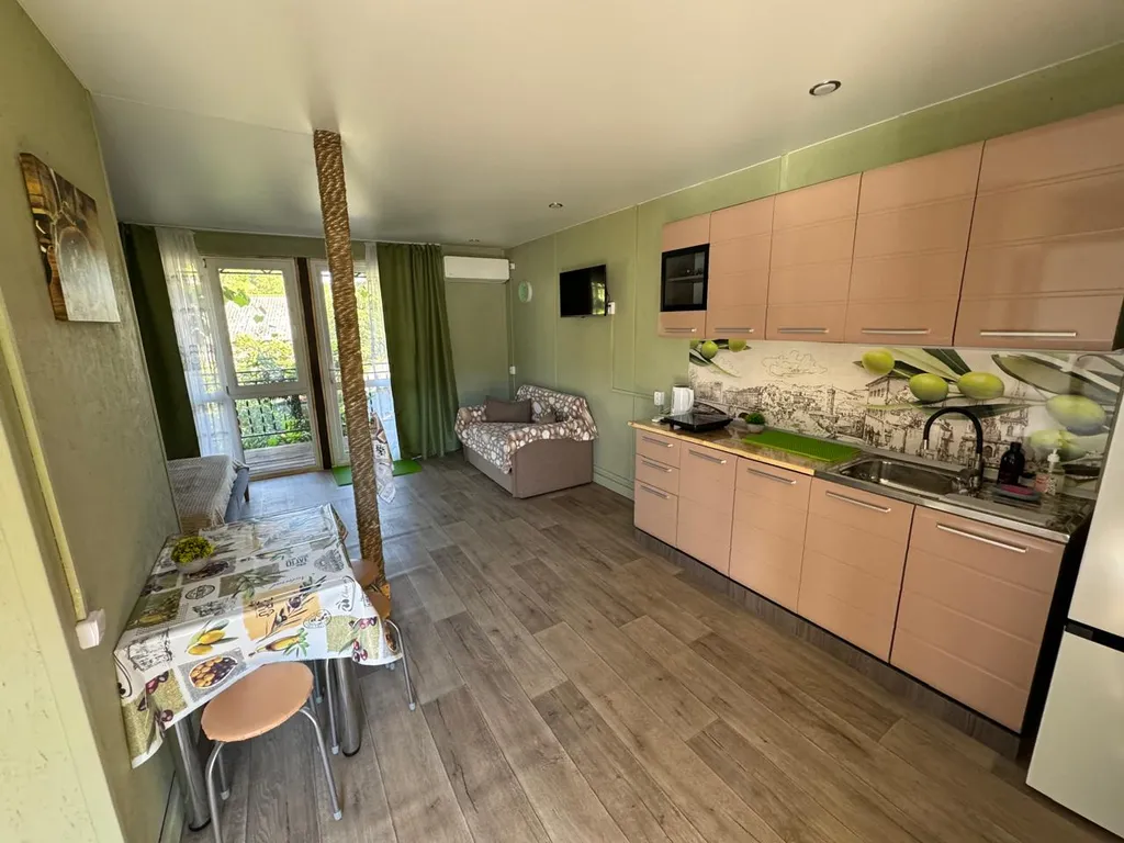 Шикарная студия у моря с 2 балконами