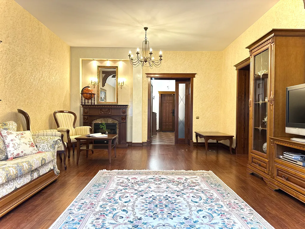 Квартира 3-к квартира в Светлогорске возле Тихого озера — Светлогорск