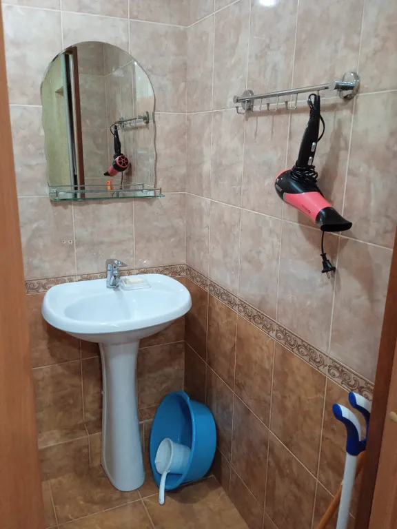 Уютная студия с видом на гору Железную и каскадную лестницу