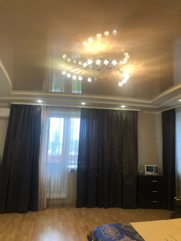 Квартира Комната с балконом напротив парка Победы — Казань