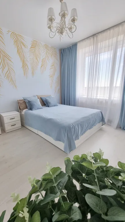 Уютная светлая квартира — аренда посуточно в Псков