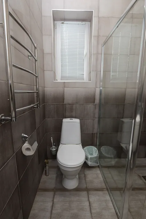 Комфортный дом на берегу реки в 30 минутах от центра города