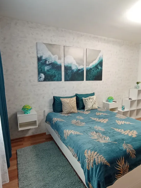 Квартира Однокомнатная квартира около ТЦ Планета — Красноярск