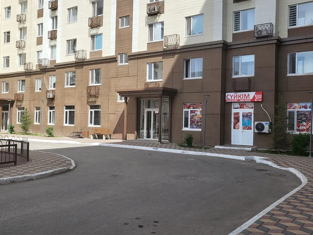 Современная квартира у Барыс Арены, Астана Арены, Магнума