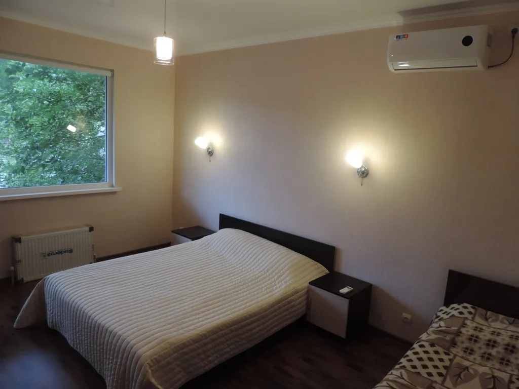 Дом возле Кипарисового озера