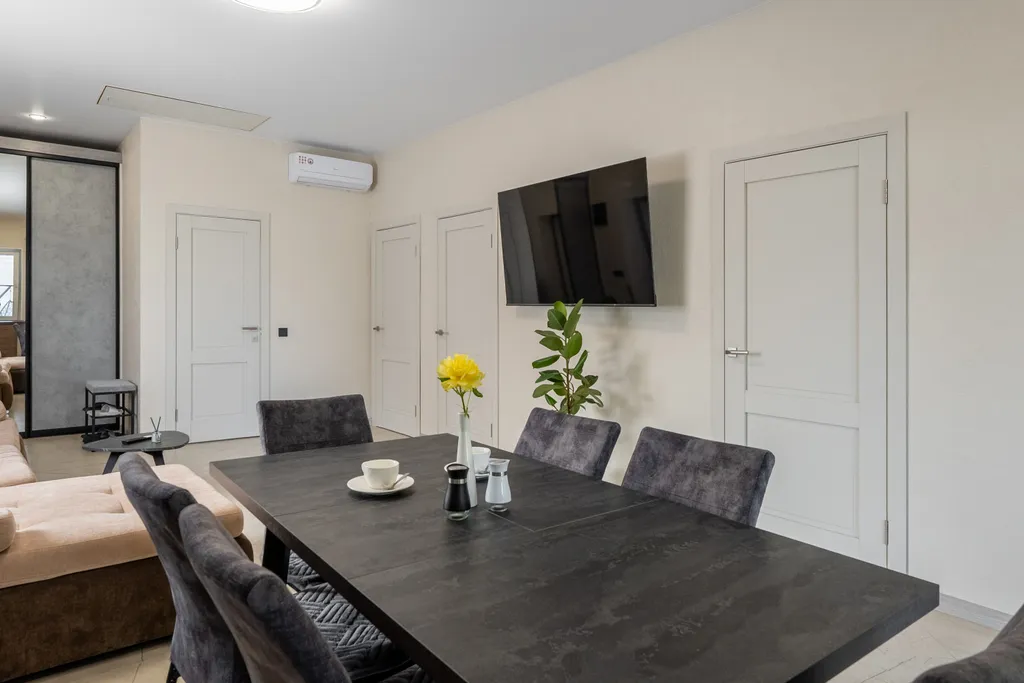 Дом с видом на залив на 1 линии