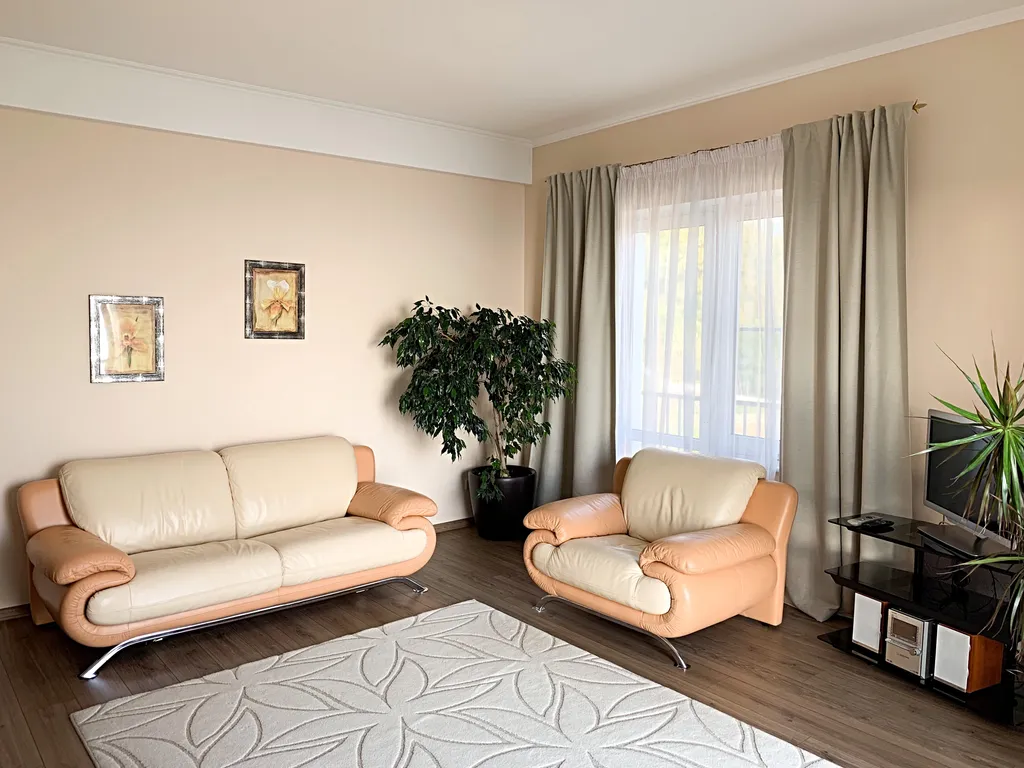 Бассейн. Восхитительный вид на море