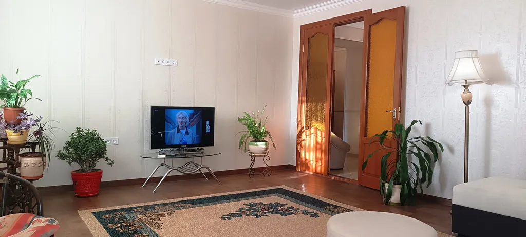 2-к сталинка в центре у набережной