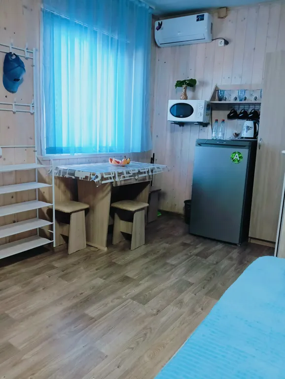 Номер 1, 3-4 мест.семейный -комфорт, 2 эт.