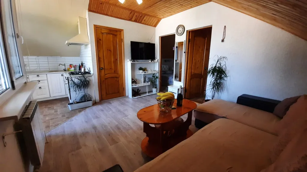 Коттедж Гостевой дом Незабудка в уютном озелененном саду — Сочи