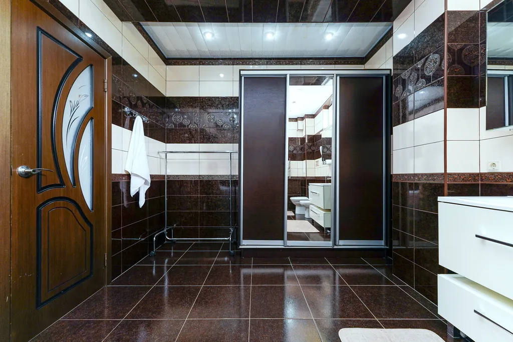 Дом с бассейном