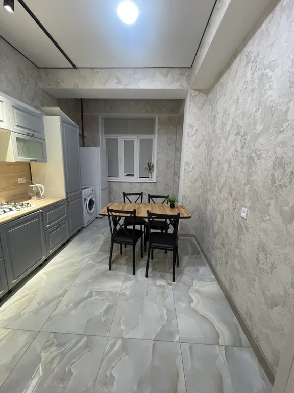 Квартира 2-комнатная Квартира — Махачкала