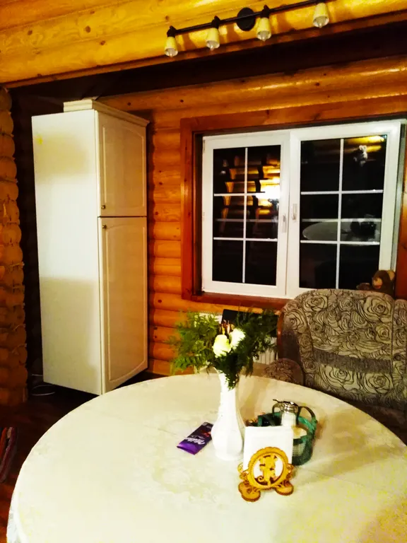 Дом - баня на берегу реки