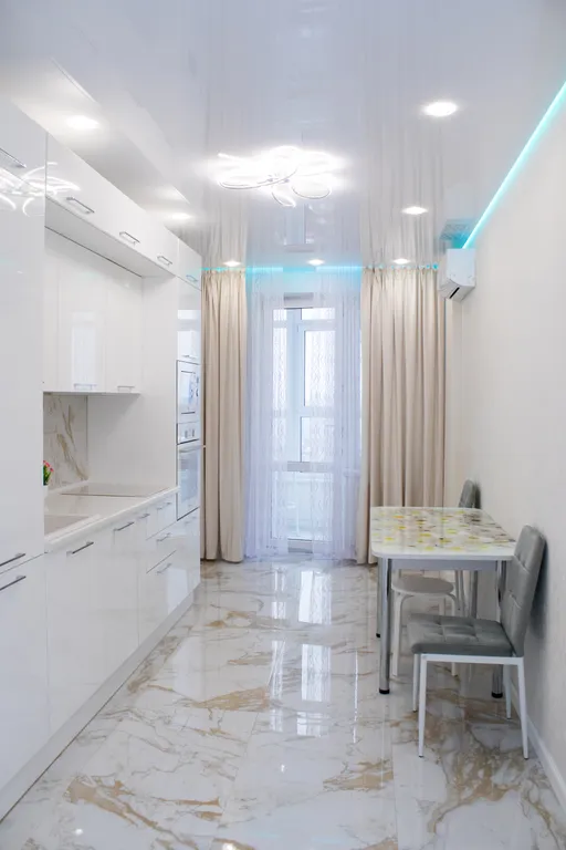 Трёхкомнатная, новая. Премиум квартира в центре с панарамным видом