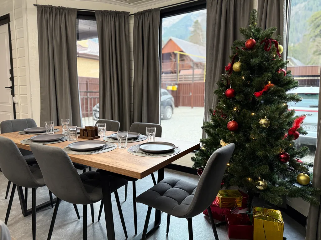 Коттедж Гостевой дом Whitestone — аренда посуточно в Архыз